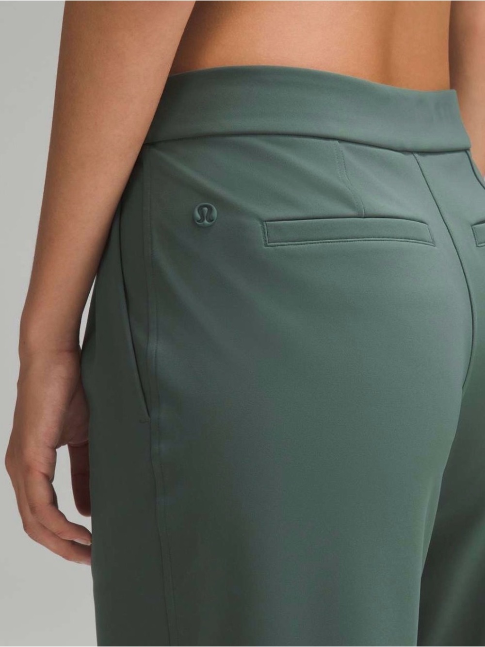 Lululemon Tapered-Leg Mid-Rise 7/8 Pant *Luxtreme Dark Forest Small - Picture 5 of 12